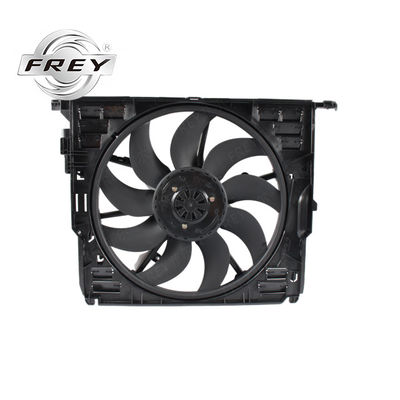 17427647652 de Radiatorventilator van motorkoelingsdelen voor BMW F01 F07 F10