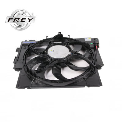 600W praktische de Motor Koeldelen 17418642161 van de Radiatorventilator voor BMW F10 F11 F18 525I