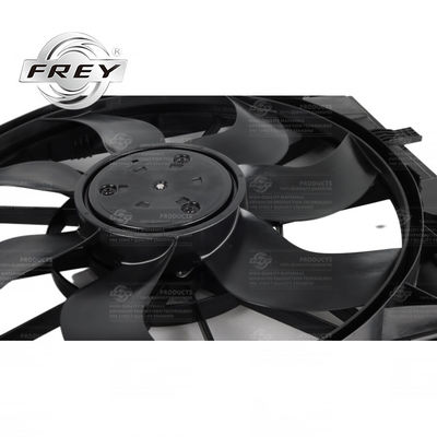 600W praktische de Motor Koeldelen 17418642161 van de Radiatorventilator voor BMW F10 F11 F18 525I