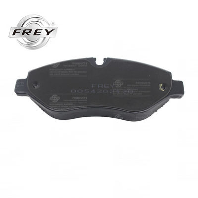 Multifunctionele voorremblokken 0044208320 Passend voor Mercedes Benz Sprinter 906