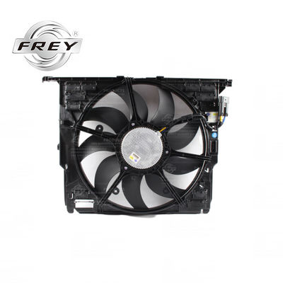 17427647652 de Radiatorventilator van motorkoelingsdelen voor BMW F01 F07 F10