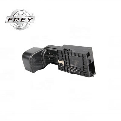 Auto-onderdelen bekerhouder 2036800879 voor Mercedes-Benz W203 auto-reserveauto's